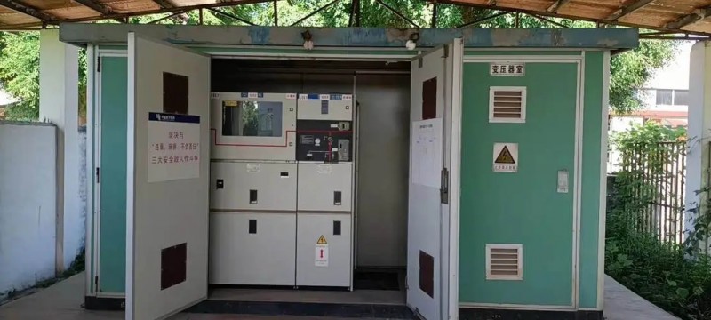 变压器30